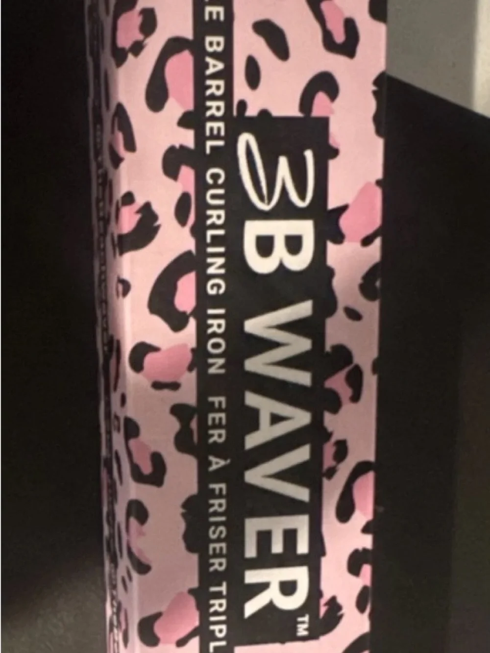 The Beachwaver Co. Pink  Catwalk 3B waver with Free Makeup Bag